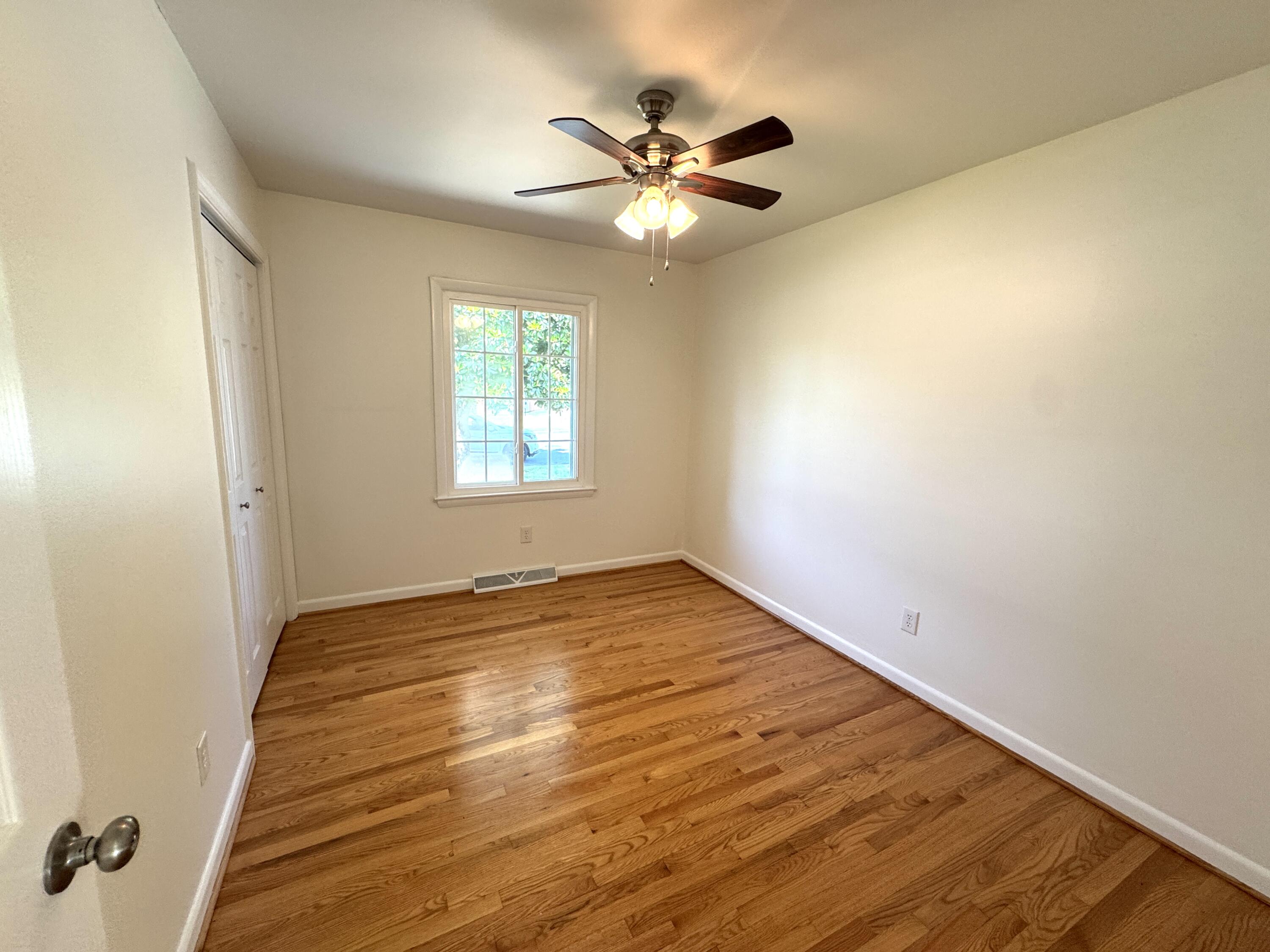 4566 Girard Dr, Roanoke, Virginia image 15