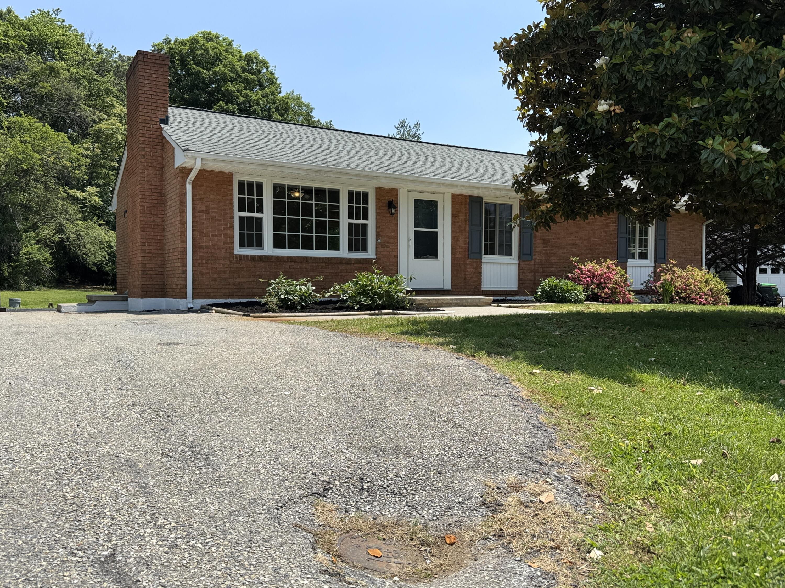 4566 Girard Dr, Roanoke, Virginia image 29