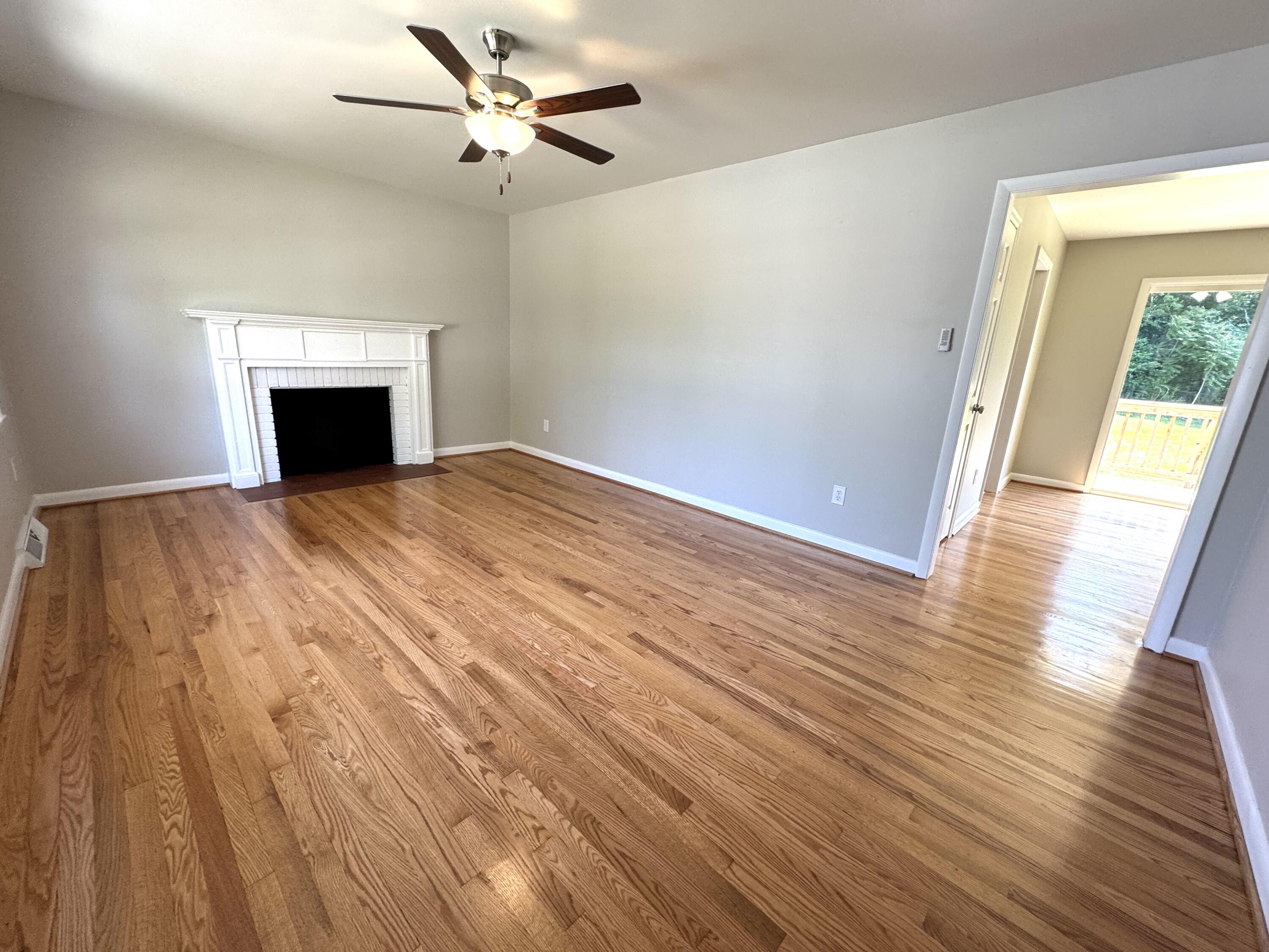 4566 Girard Dr, Roanoke, Virginia image 2