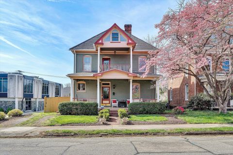 Homes For Sale - 346 Allison Ave<br/> Roanoke City County, Roanoke, VA 24016