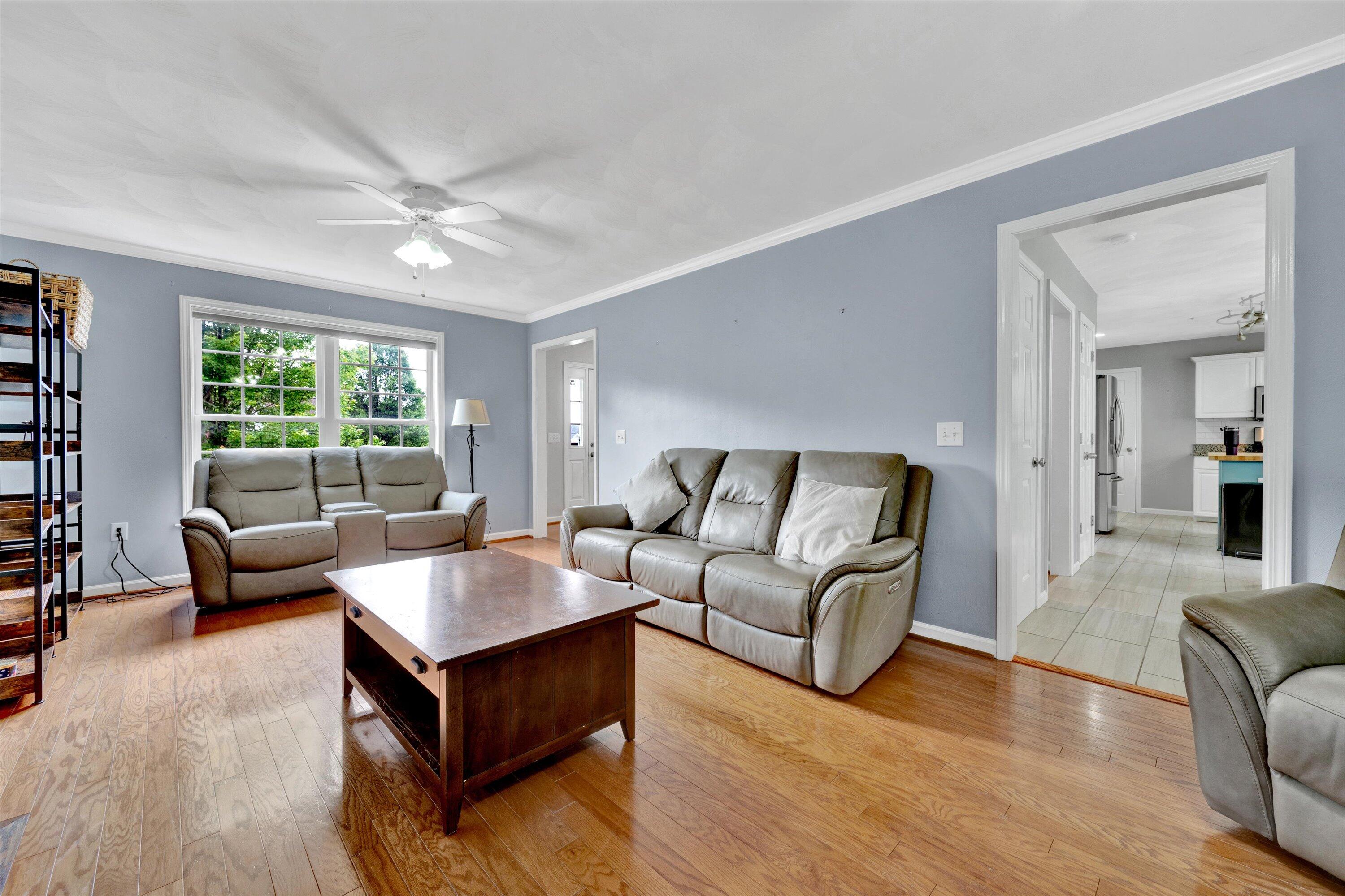 135 Sapphire Ave, Christiansburg, Virginia image 10