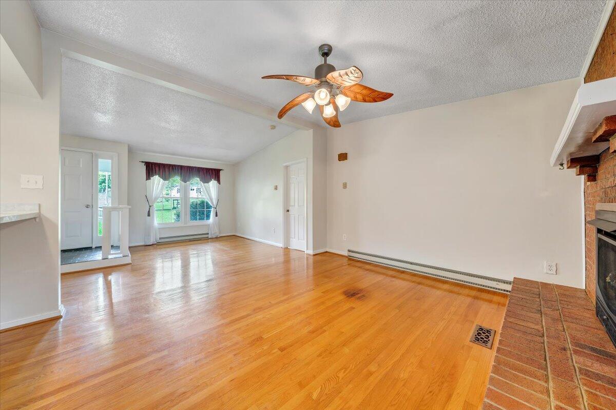 1567 Runnett Bag Rd, Ferrum, Virginia image 8
