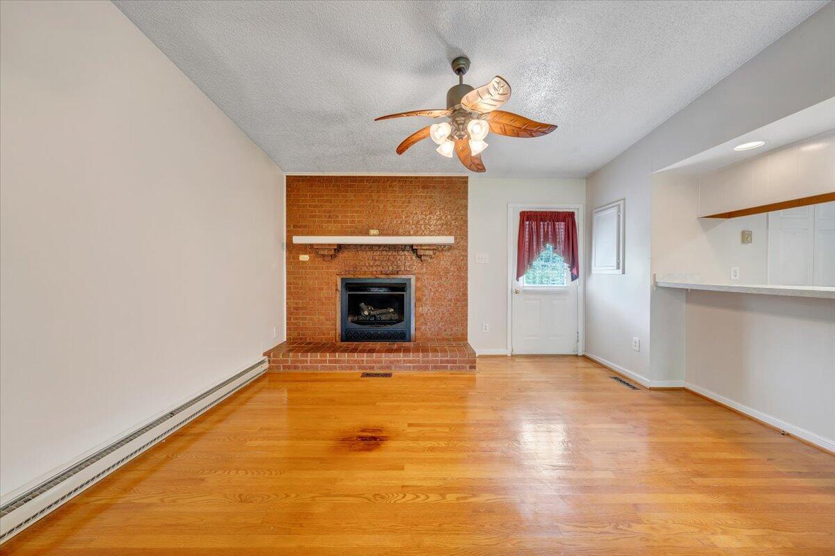 1567 Runnett Bag Rd, Ferrum, Virginia image 9