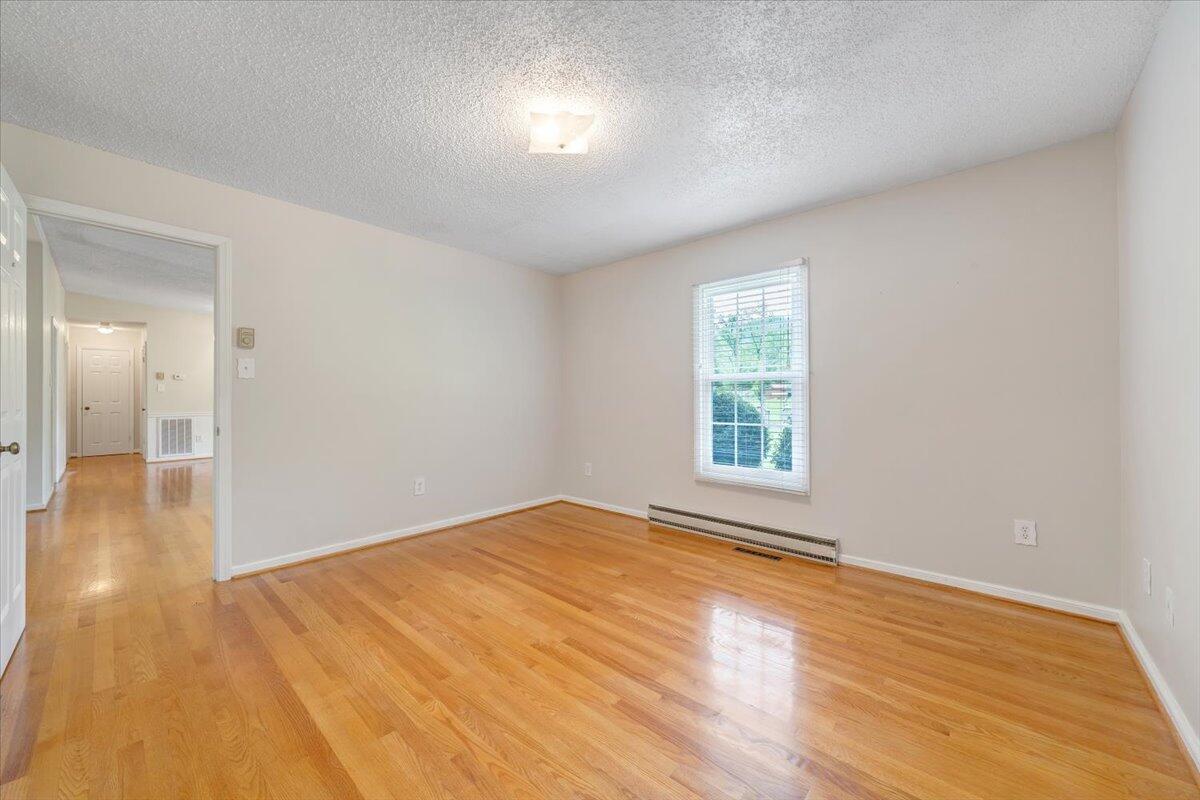 1567 Runnett Bag Rd, Ferrum, Virginia image 21