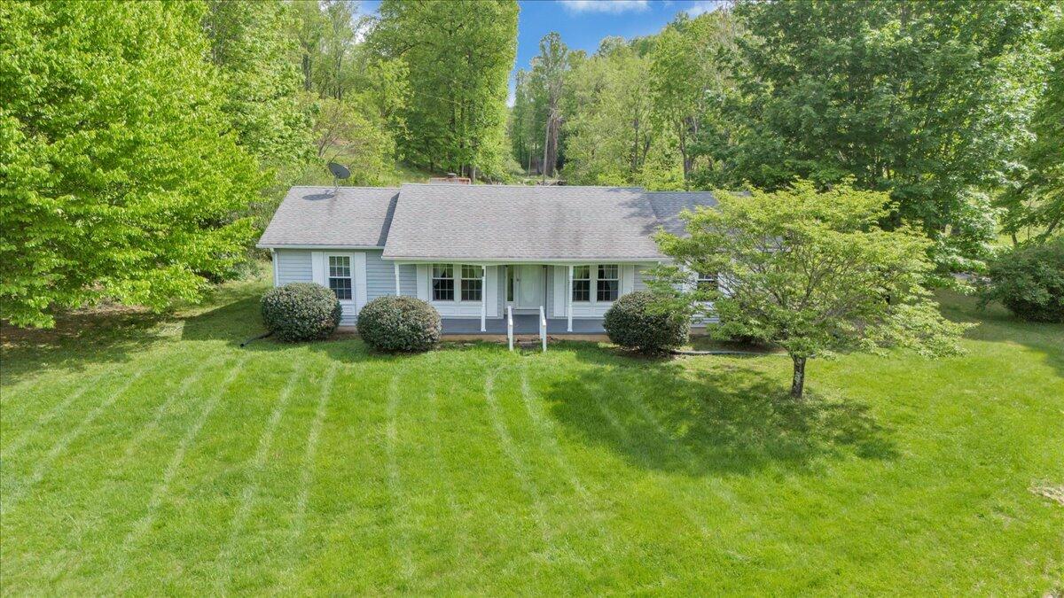 1567 Runnett Bag Rd, Ferrum, Virginia image 2