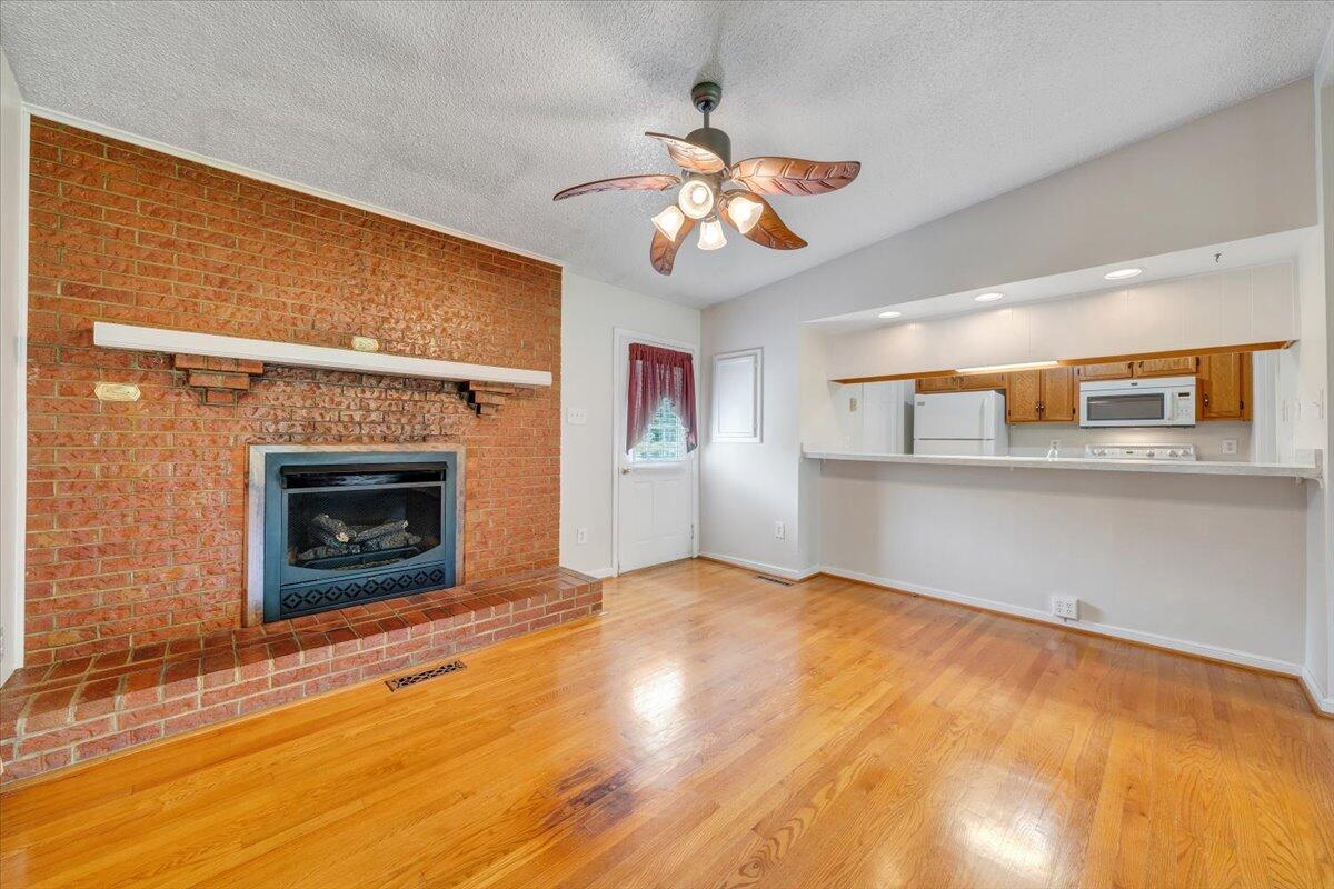 1567 Runnett Bag Rd, Ferrum, Virginia image 7