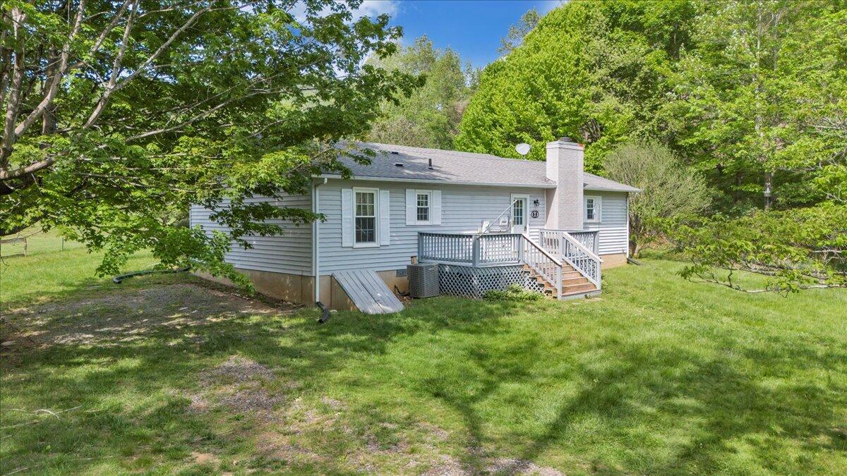 1567 Runnett Bag Rd, Ferrum, Virginia image 40