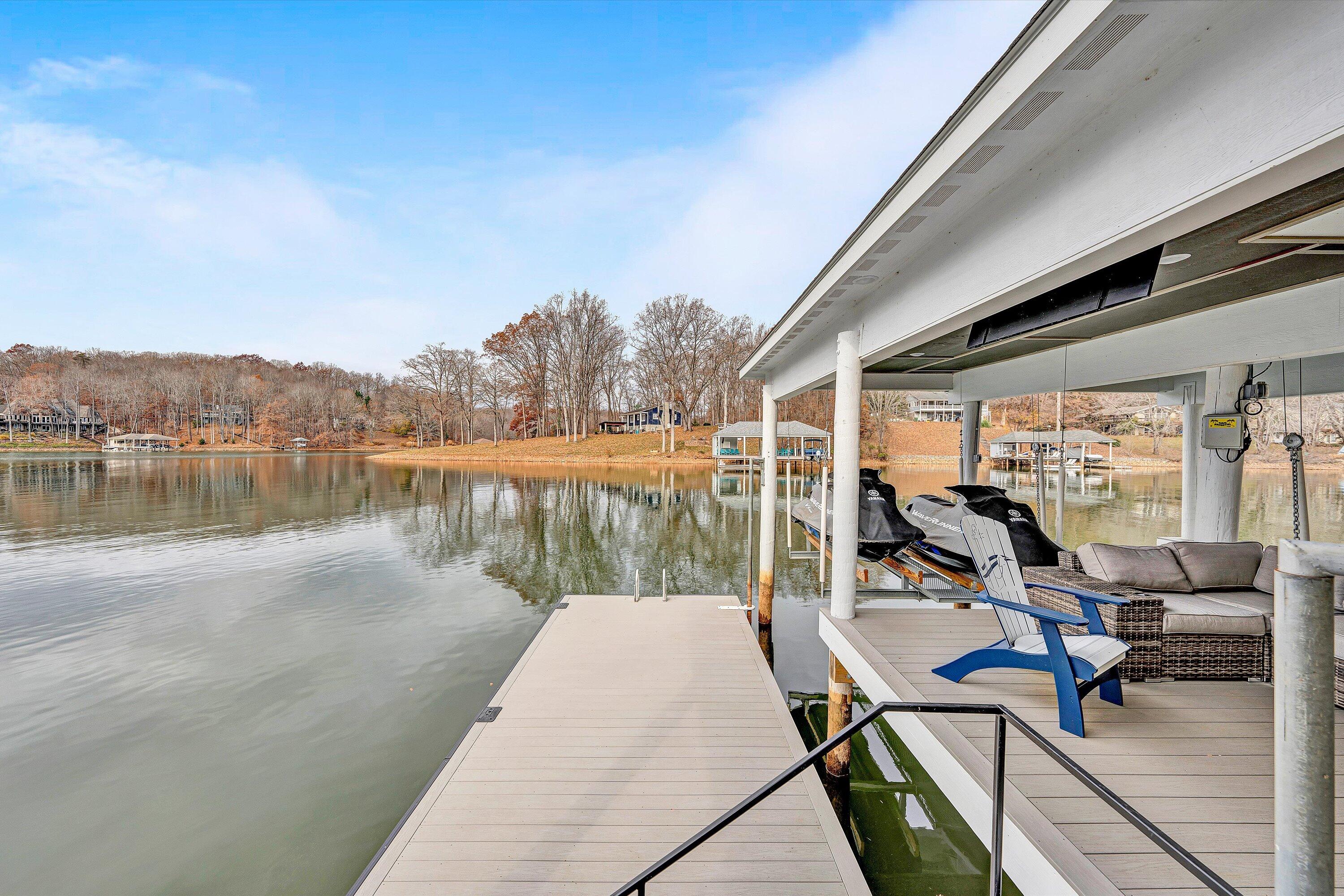 Wirtz, Virginia, 24184, United States, 5 Bedrooms Bedrooms, ,4 BathroomsBathrooms,Residential,Active,2032425