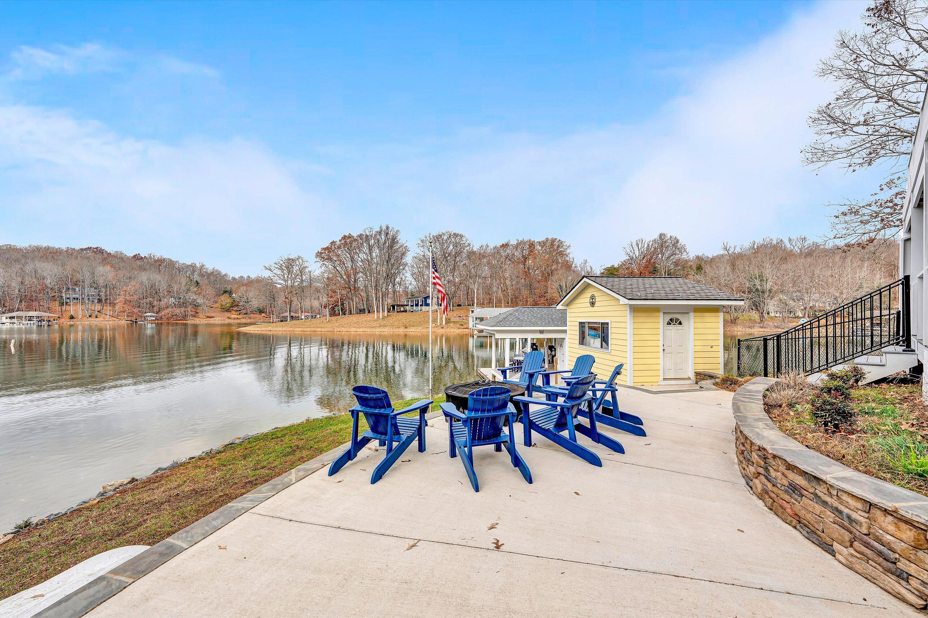 Wirtz, Virginia, 24184, United States, 5 Bedrooms Bedrooms, ,4 BathroomsBathrooms,Residential,Active,2032425