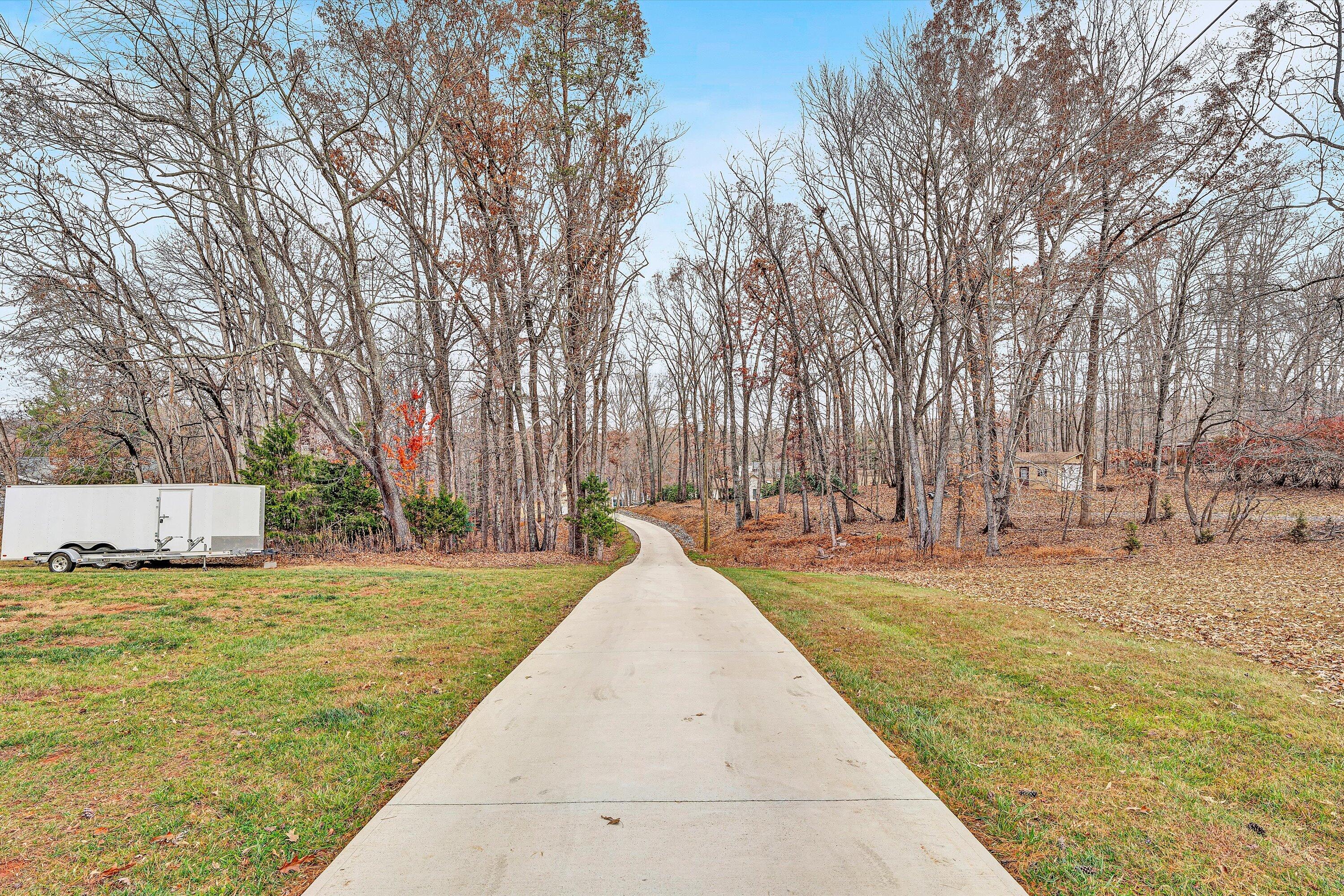 Wirtz, Virginia, 24184, United States, 5 Bedrooms Bedrooms, ,4 BathroomsBathrooms,Residential,Active,2032425