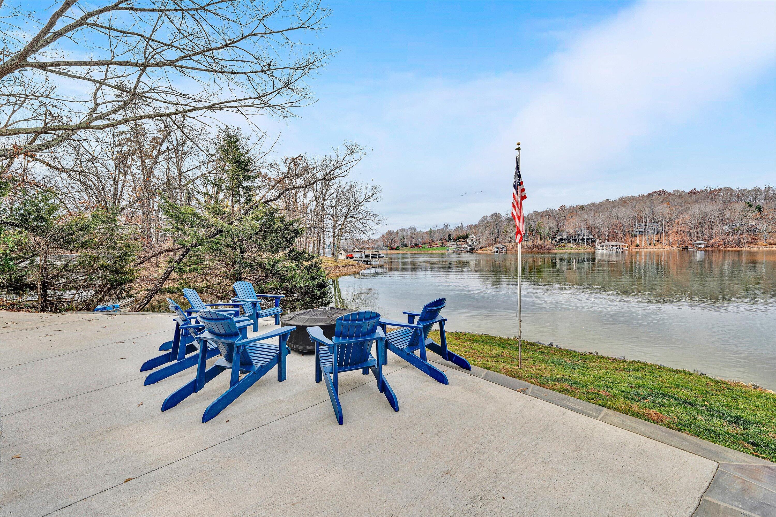 Wirtz, Virginia, 24184, United States, 5 Bedrooms Bedrooms, ,4 BathroomsBathrooms,Residential,Active,2032425