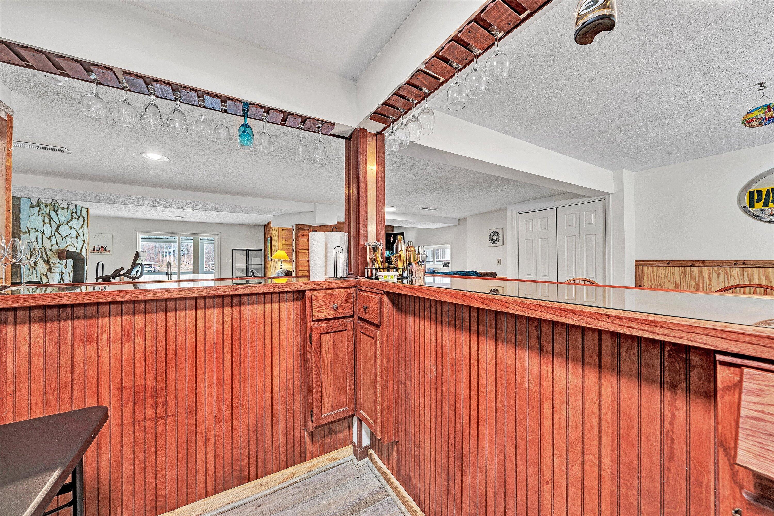 Wirtz, Virginia, 24184, United States, 5 Bedrooms Bedrooms, ,4 BathroomsBathrooms,Residential,Active,2032425