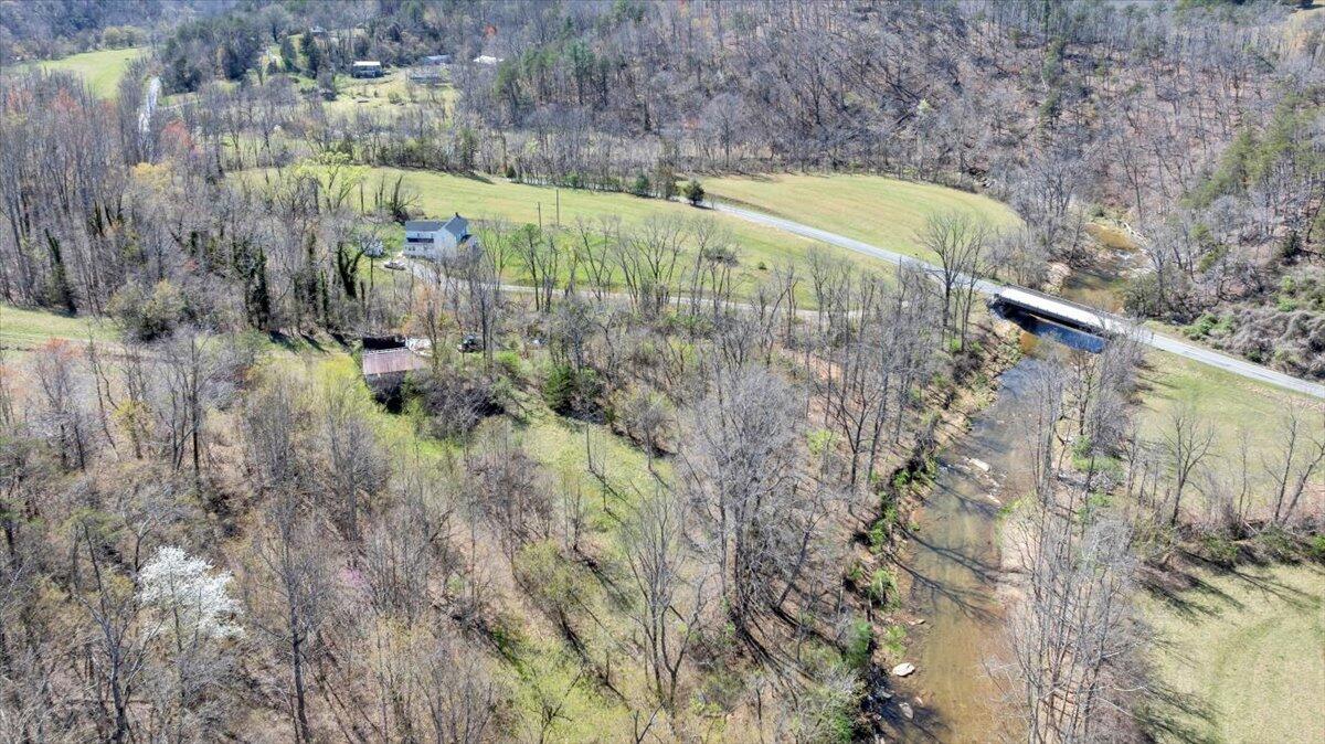 Bandy Rd, Roanoke, Virginia image 18