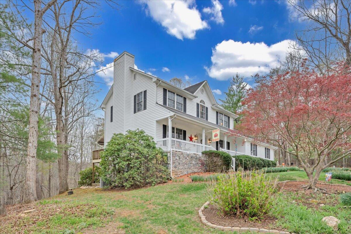 274 Bousman Cir, Hardy, Virginia image 42