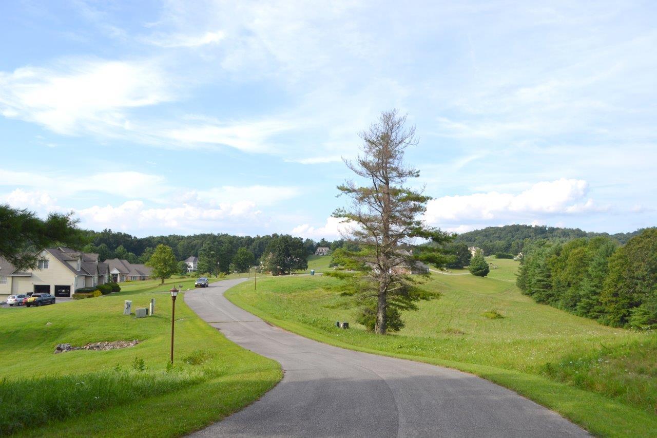 244 Cobble Ln, Bent Mountain, Virginia image 11