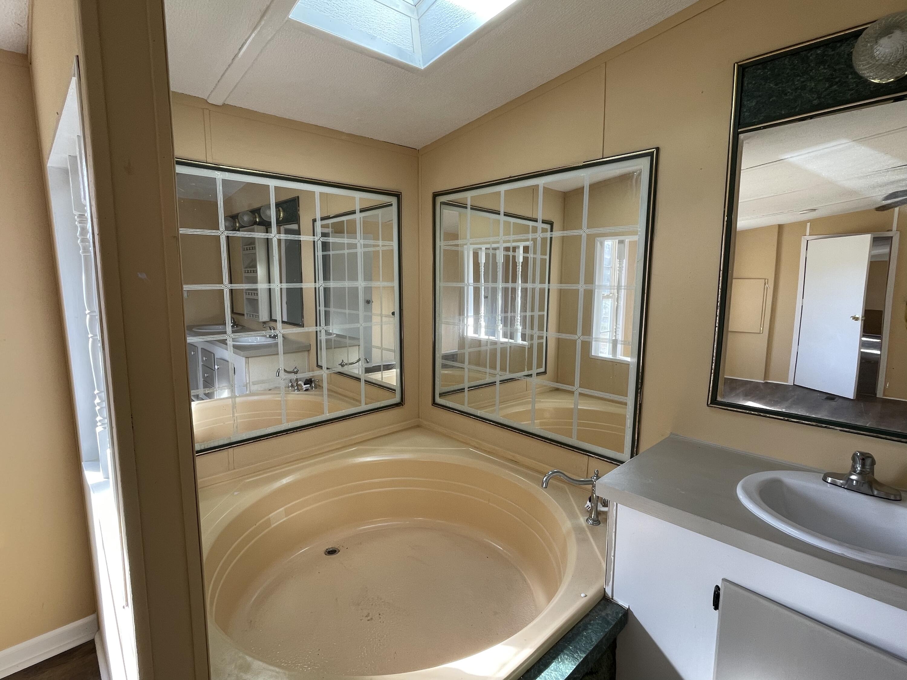 287 Tyree Cir, Madison Heights, Virginia image 24