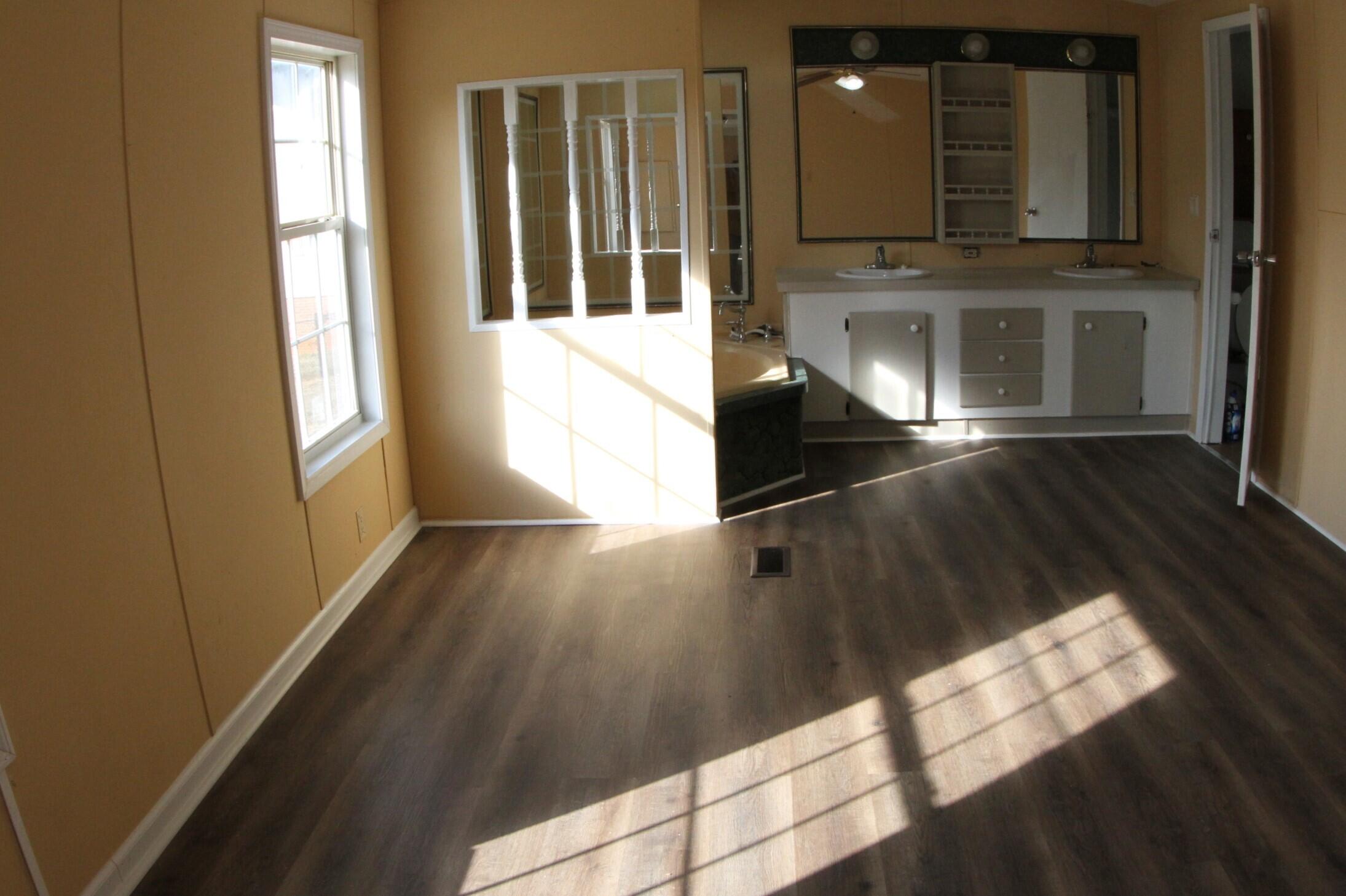 287 Tyree Cir, Madison Heights, Virginia image 20