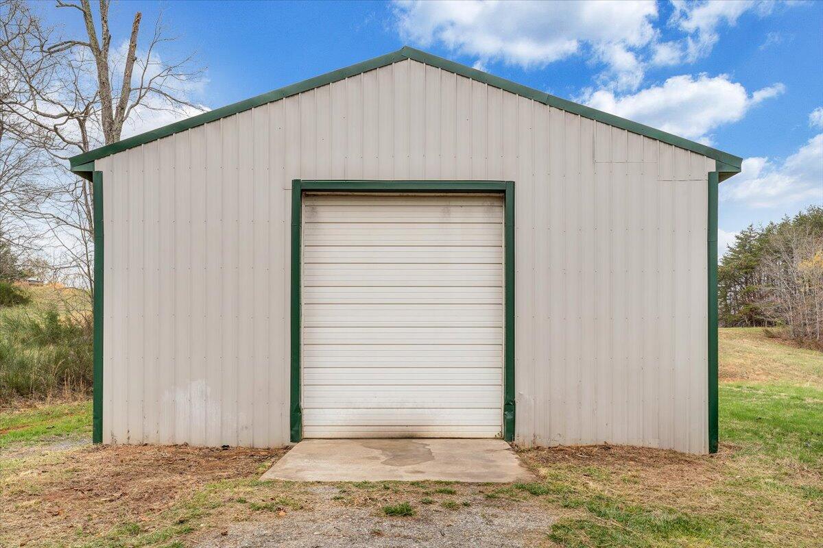 2281 Parrish Rd, Goodview, Virginia image 41