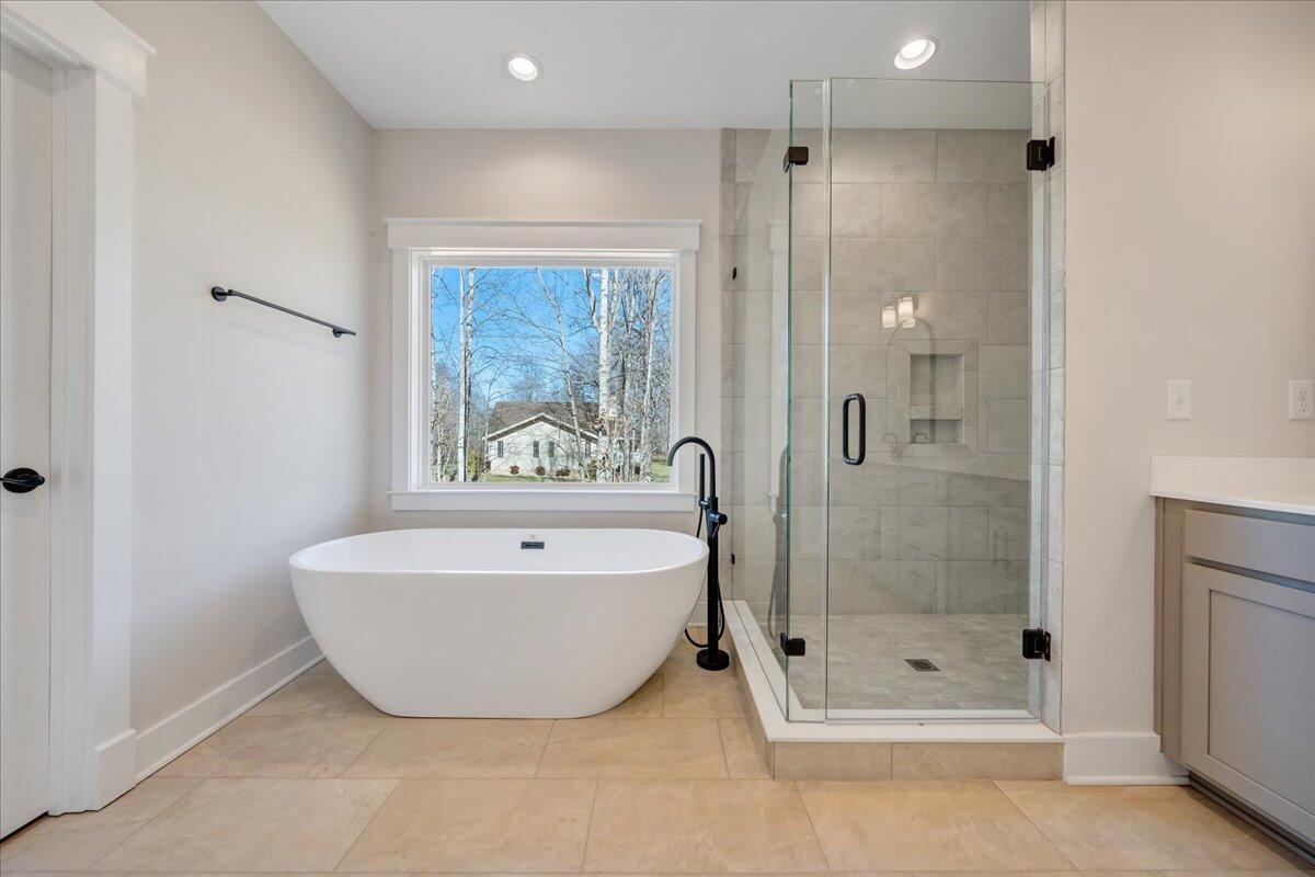 560 Back Nine Dr, Moneta, Virginia image 45