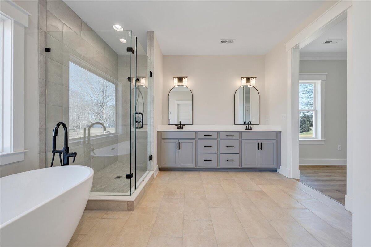 560 Back Nine Dr, Moneta, Virginia image 44