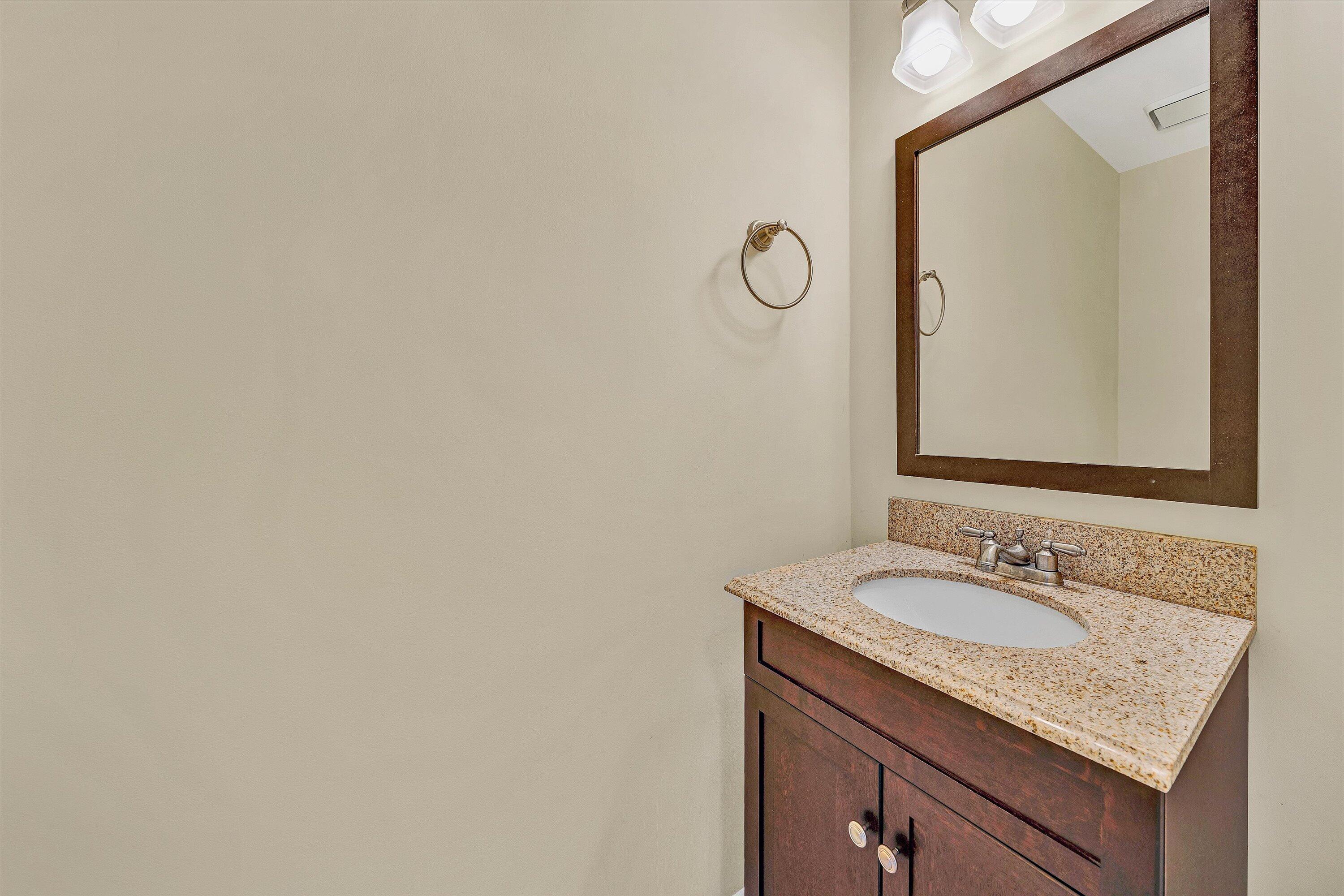 Moneta, Virginia 24121, United States, 3 Bedrooms Bedrooms, ,4 BathroomsBathrooms,Residential,Active,228033