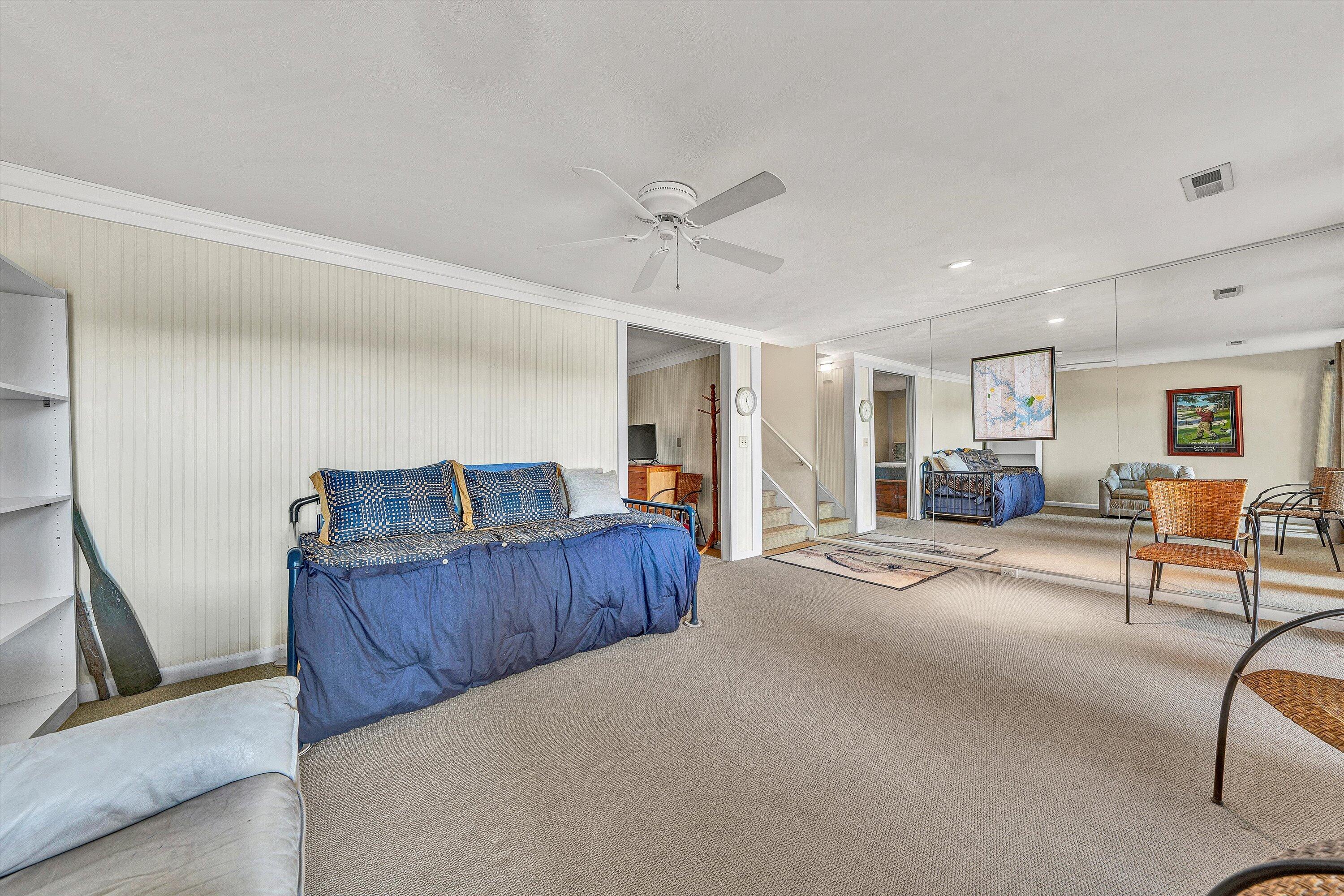 Moneta, Virginia 24121, United States, 3 Bedrooms Bedrooms, ,4 BathroomsBathrooms,Residential,Active,228033