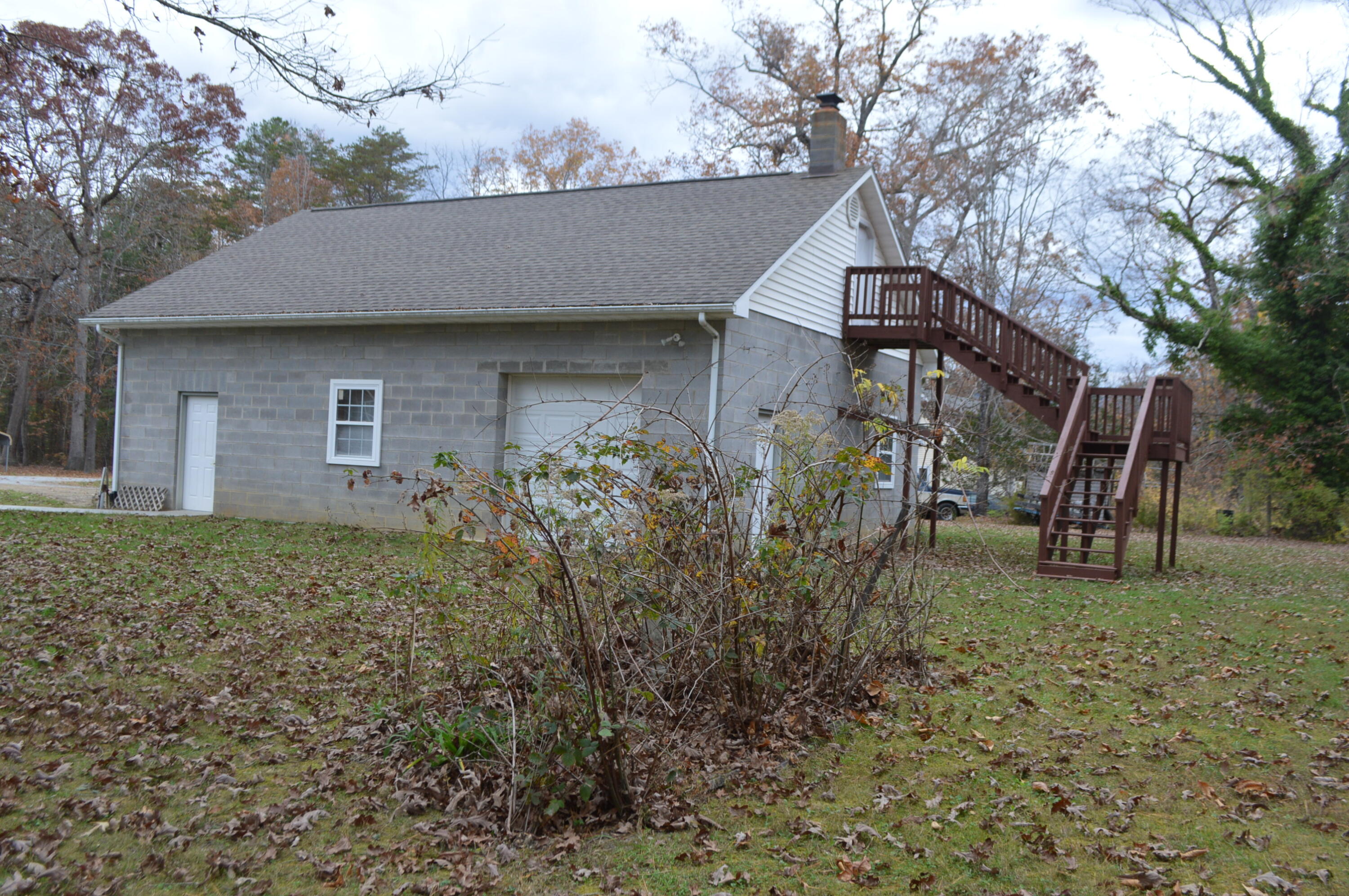 307 Mineral Springs Rd, New Castle, Virginia image 16