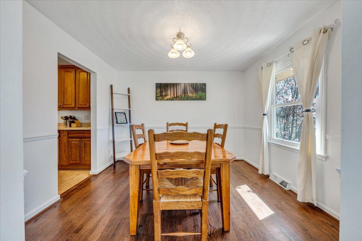 6224 Merriman Rd, Roanoke, Virginia image 11