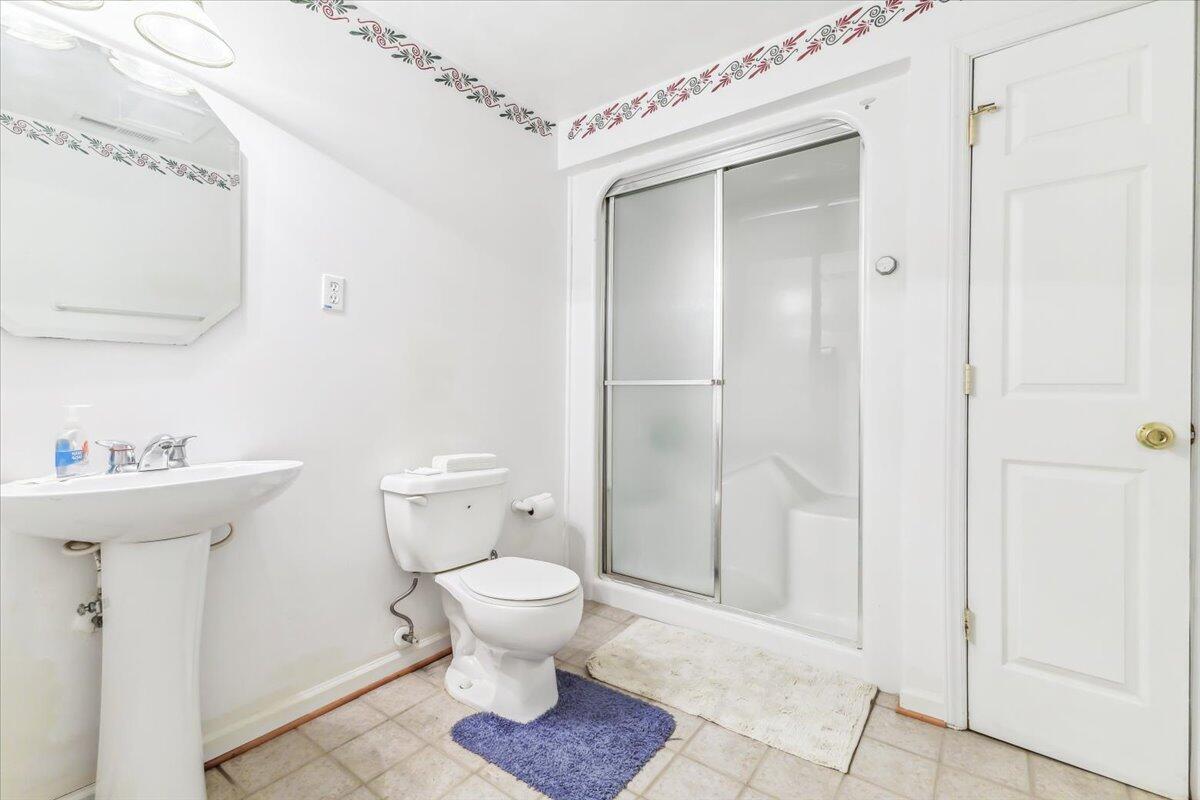 4816 Hickory Hill Dr, Roanoke, Ohio image 38