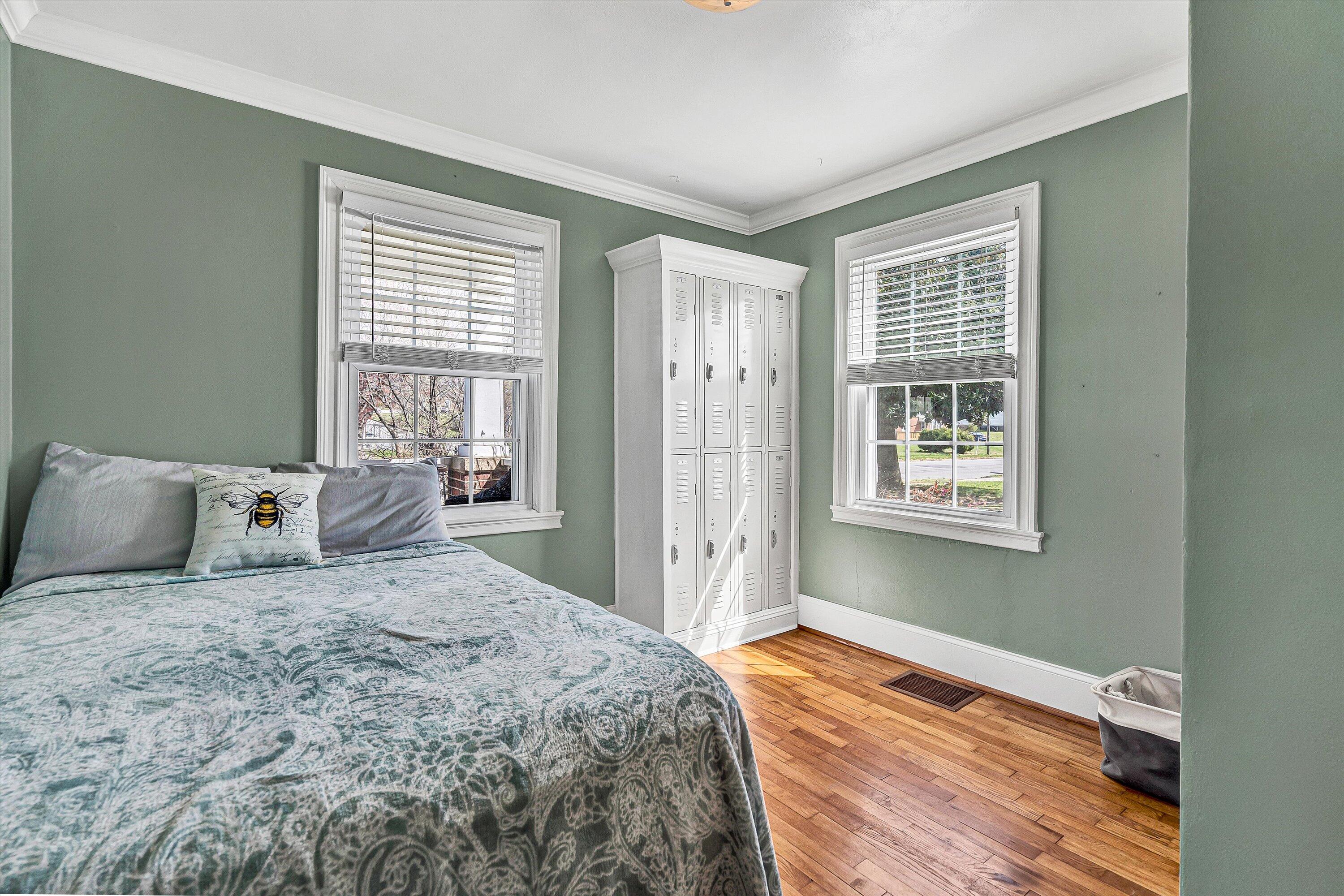 303 Goodwin Ave, Salem, Virginia image 12