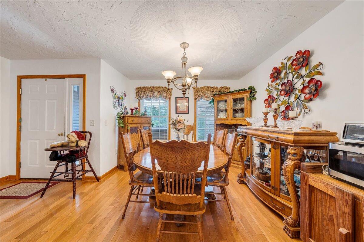 263 White Oak Ln, New Castle, Virginia image 39