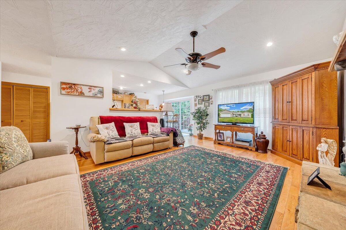 263 White Oak Ln, New Castle, Virginia image 34