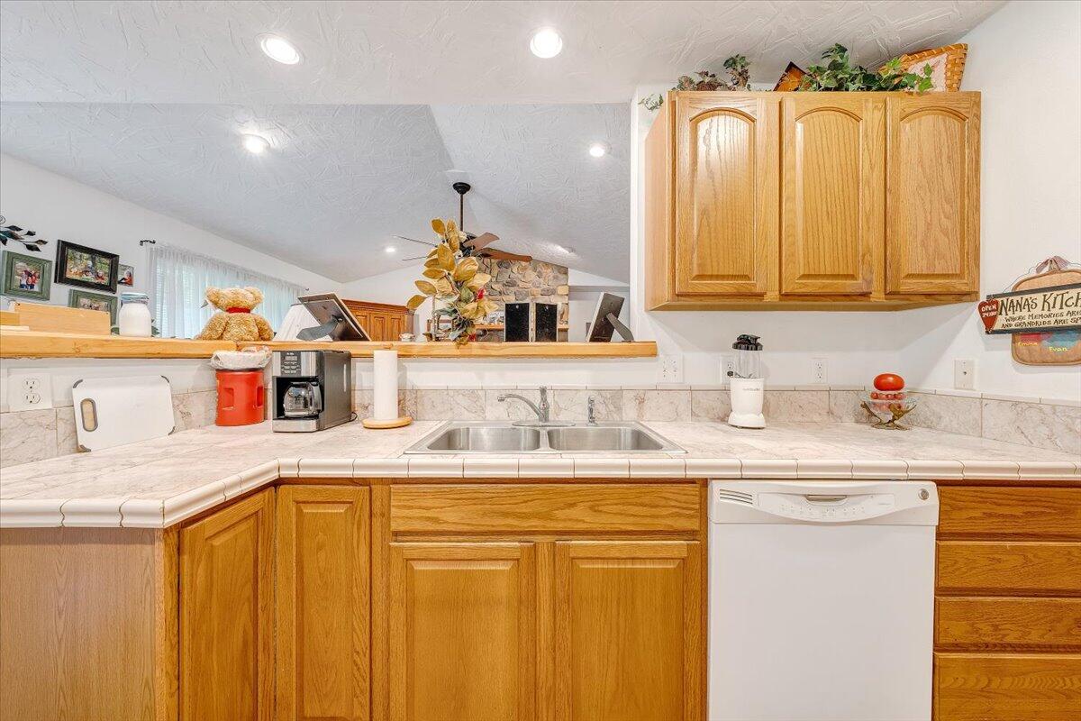 263 White Oak Ln, New Castle, Virginia image 28