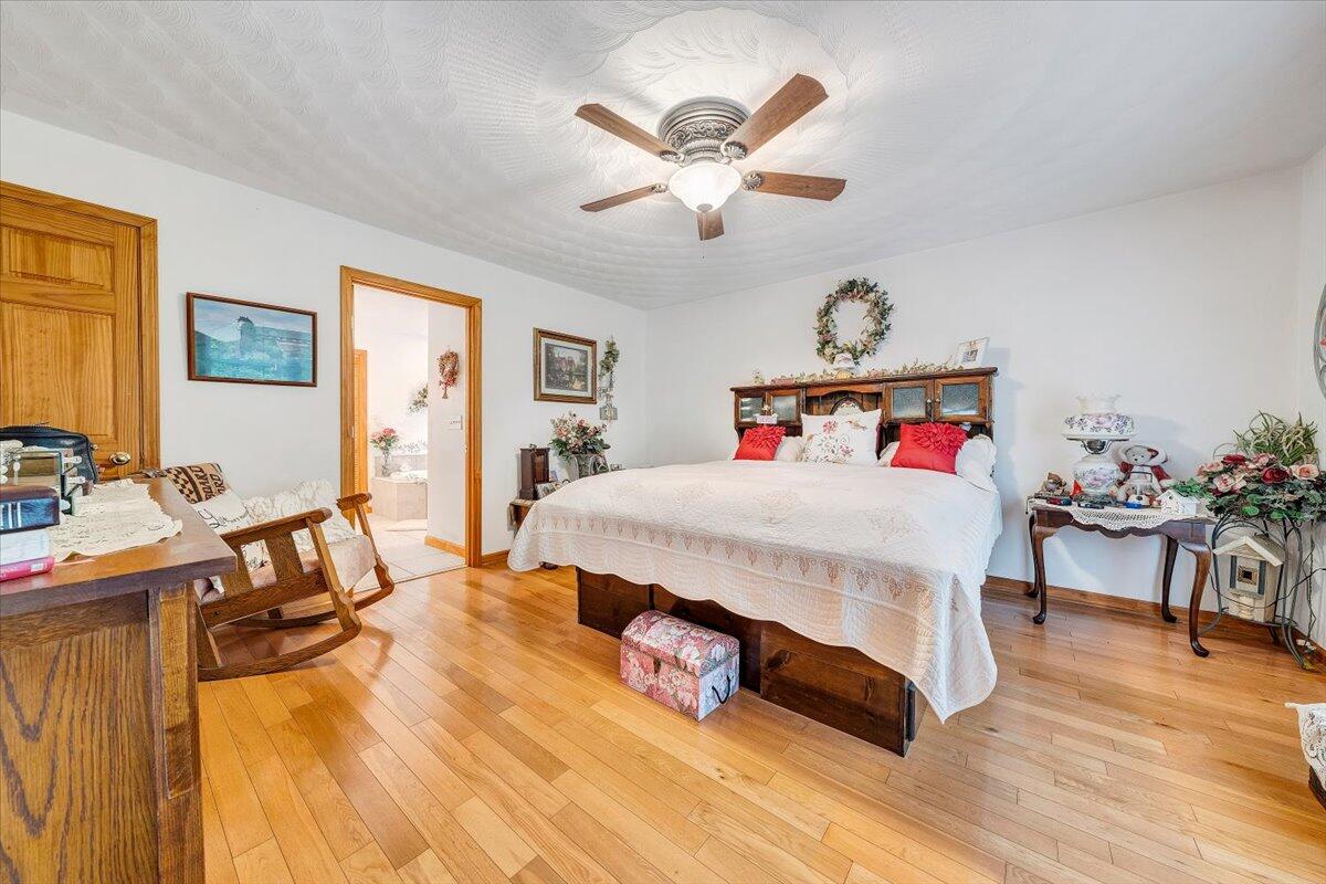 263 White Oak Ln, New Castle, Virginia image 15