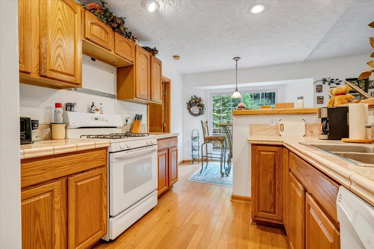 263 White Oak Ln, New Castle, Virginia image 27