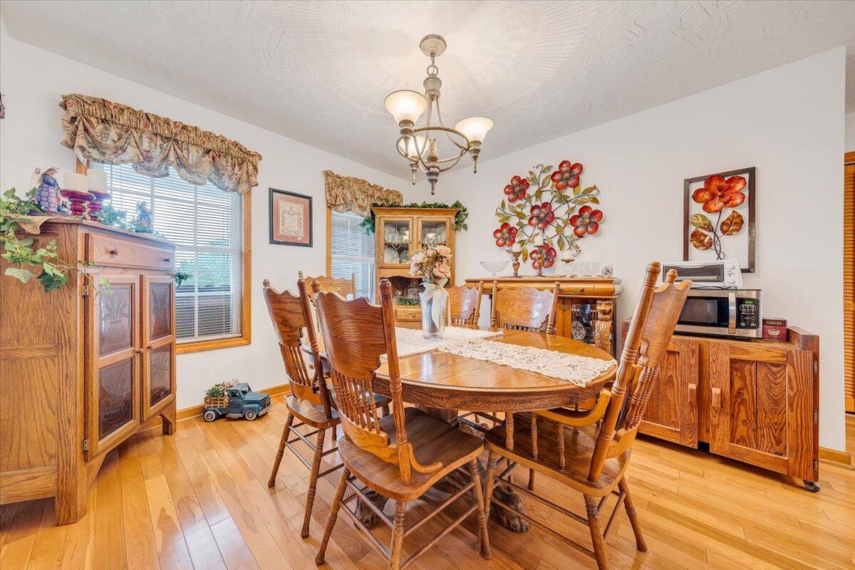 263 White Oak Ln, New Castle, Virginia image 31