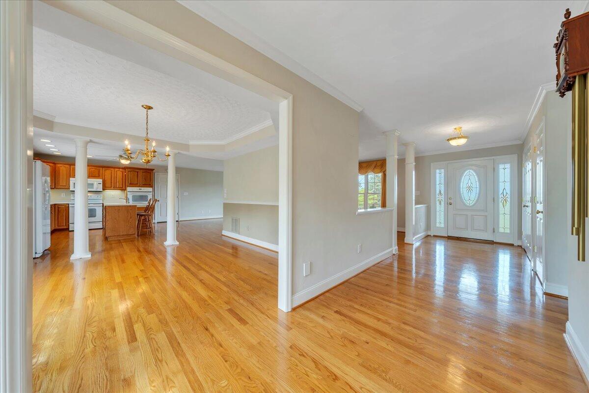 802 Gates Ln, Roanoke, Virginia image 22