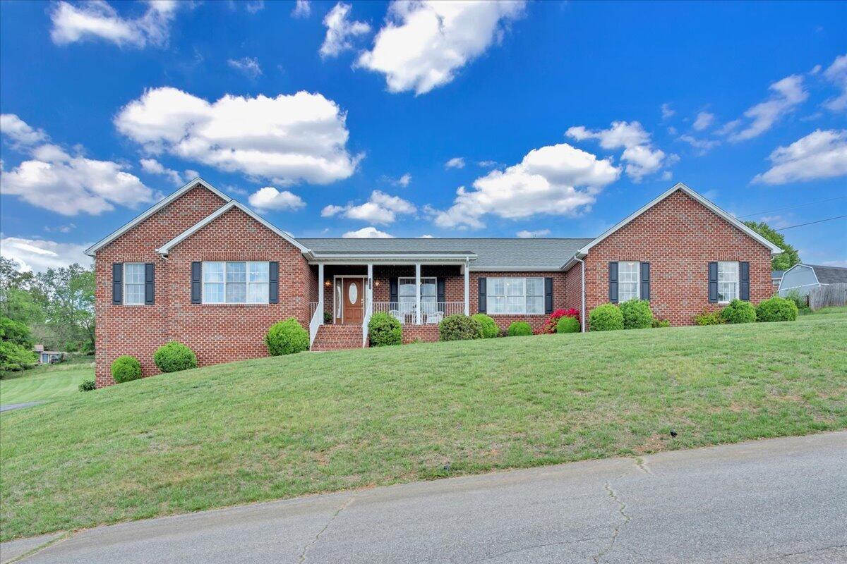 802 Gates Ln, Roanoke, Virginia image 6