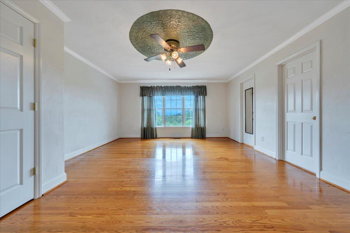 802 Gates Ln, Roanoke, Virginia image 27