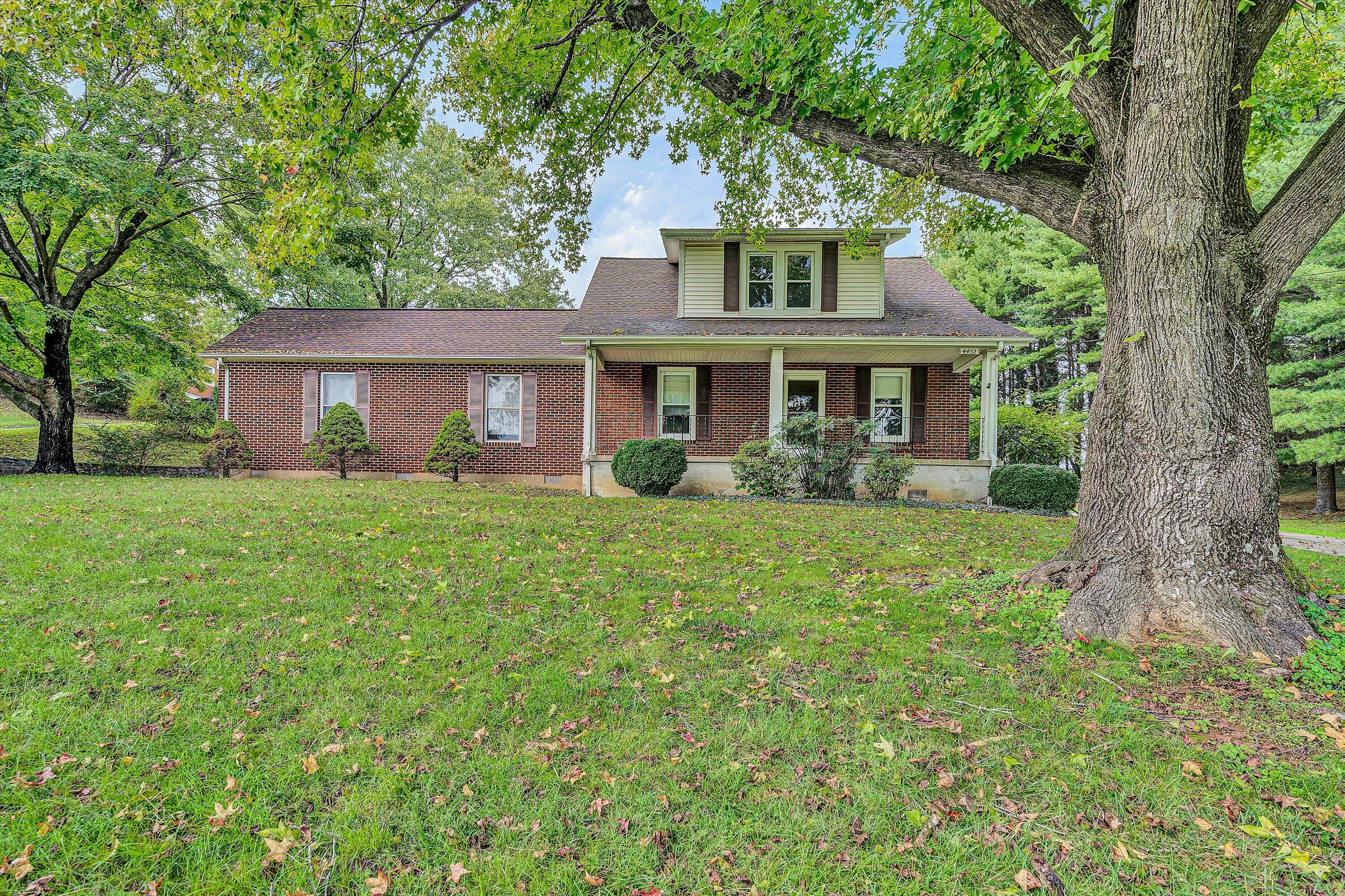 4452 Bonsack Rd, Roanoke, Virginia image 1