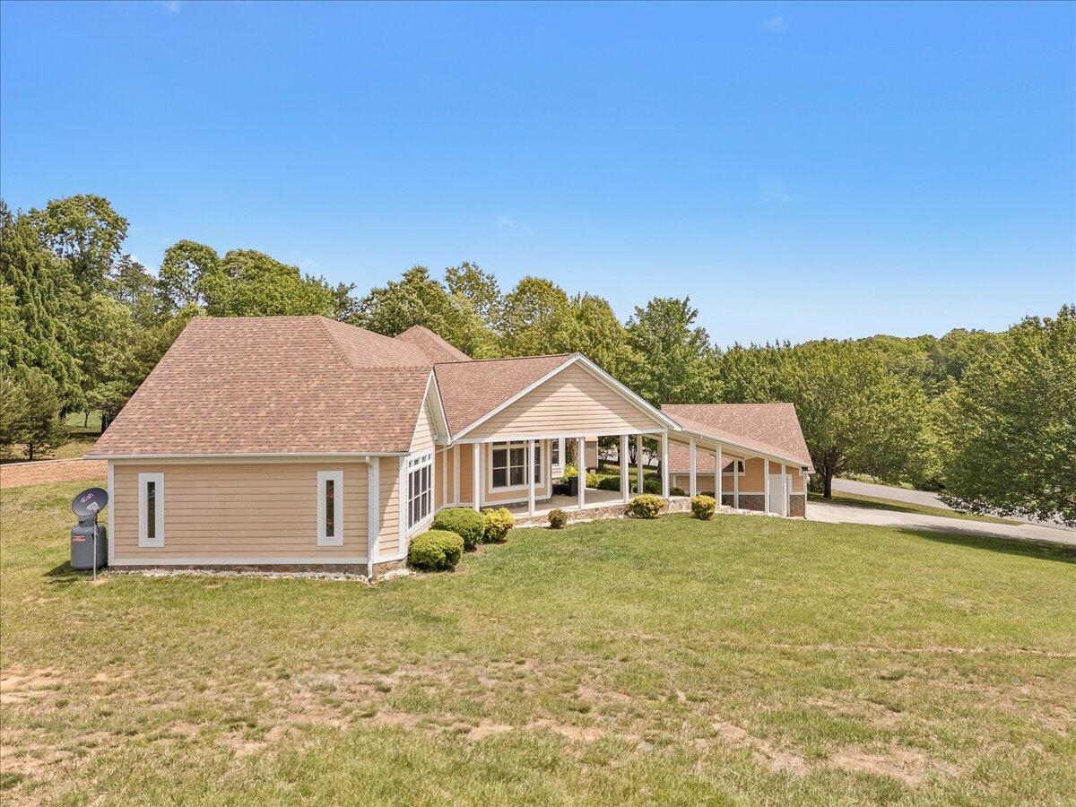 537 Calypso Rd, Moneta, Virginia image 50