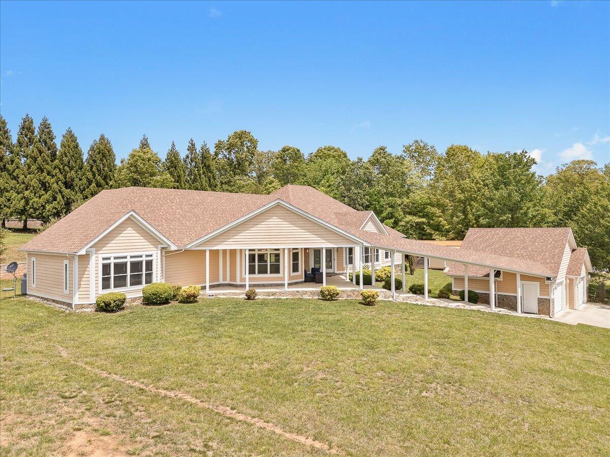 537 Calypso Rd, Moneta, Virginia image 1