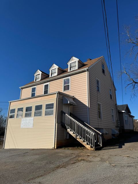 Multifamily For Sale - 216 College St<br/> Martinsville City County, Martinsville, VA 24112