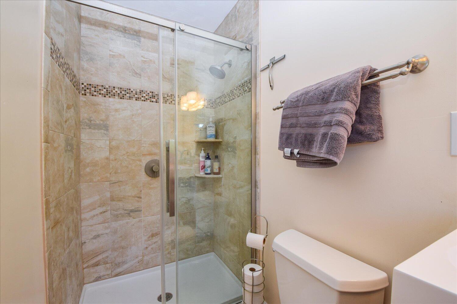2245 Karen Dr, Salem, Virginia image 15