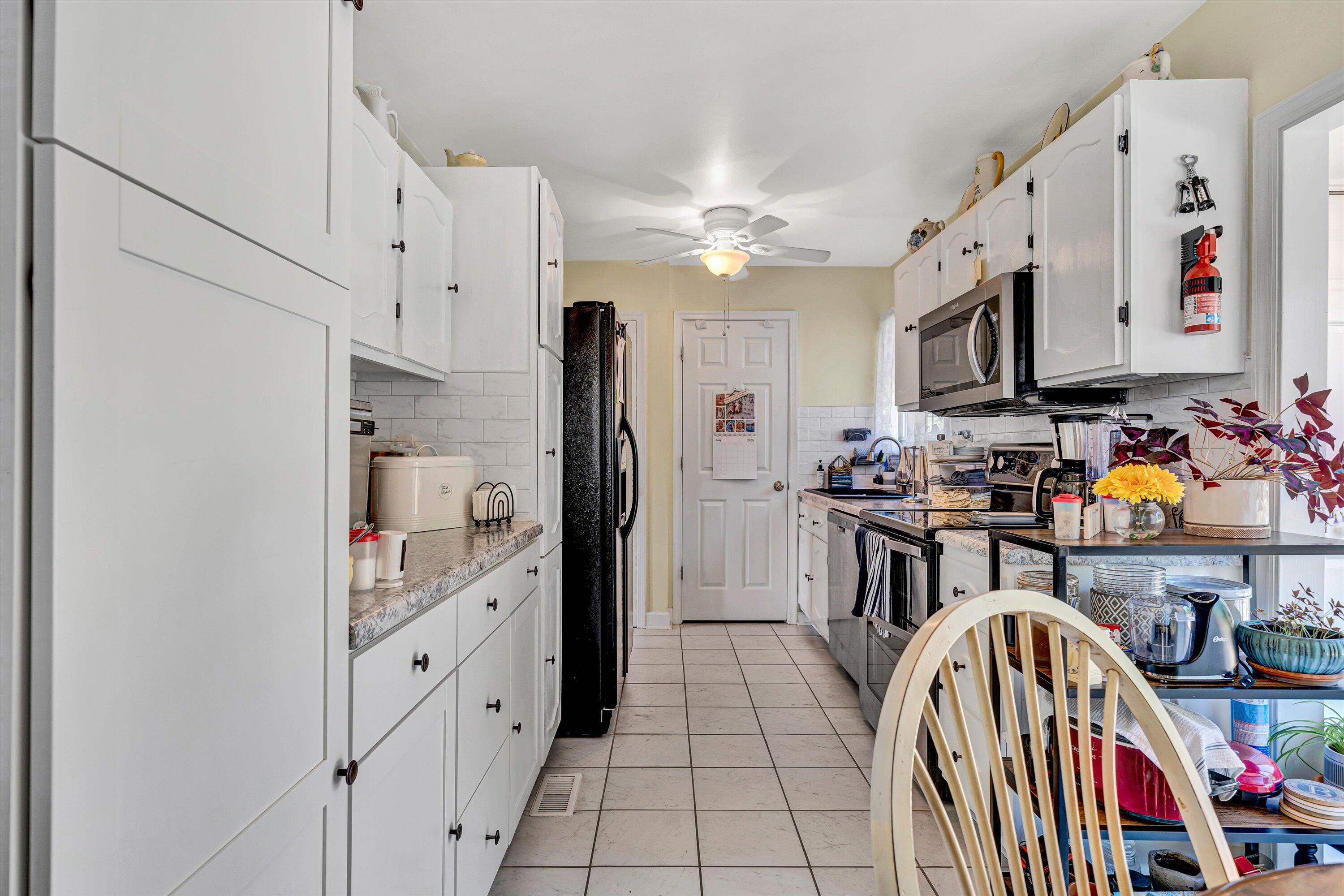 2139 Bailey Ave, Salem, Virginia image 10