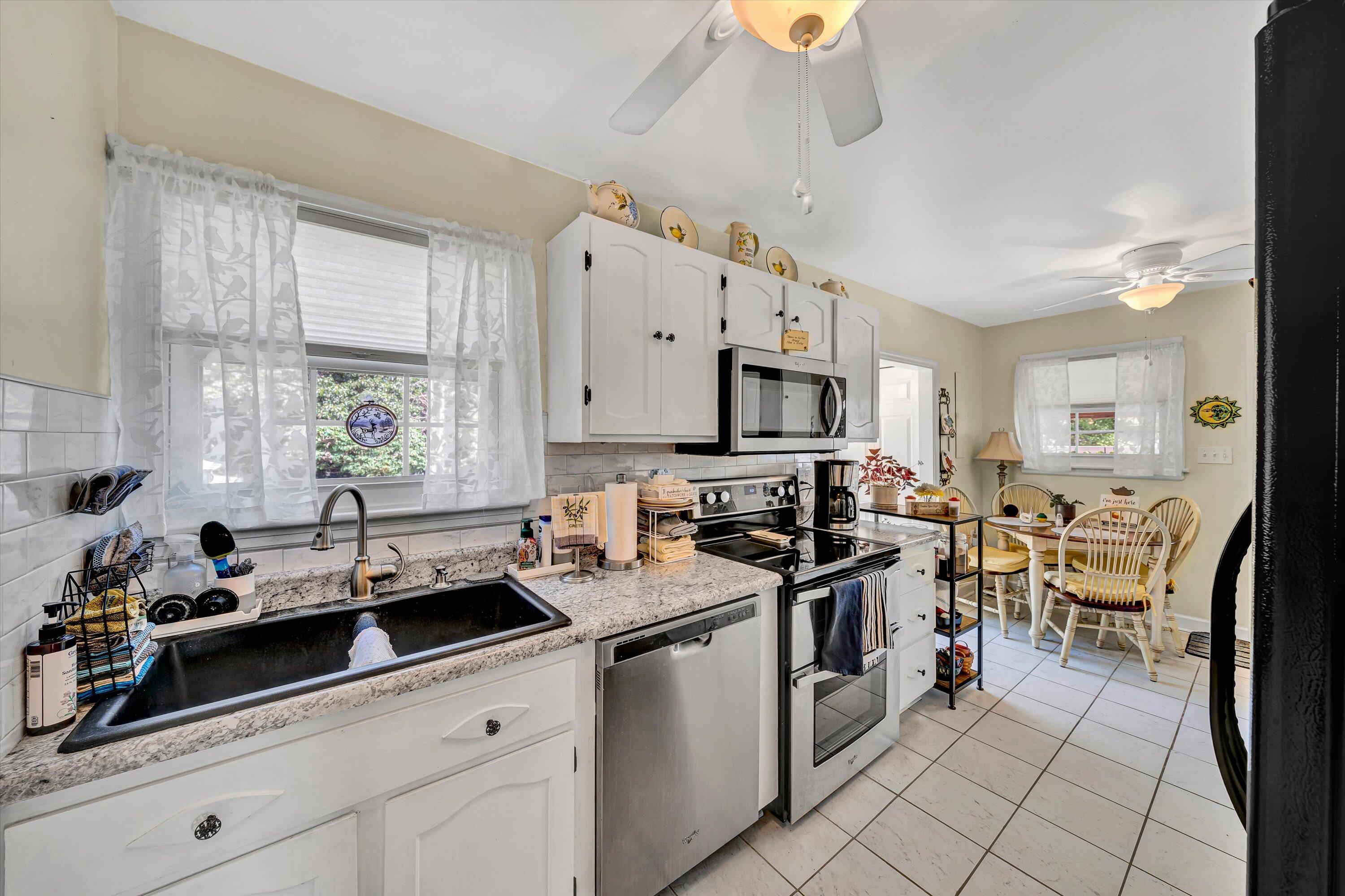 2139 Bailey Ave, Salem, Virginia image 7