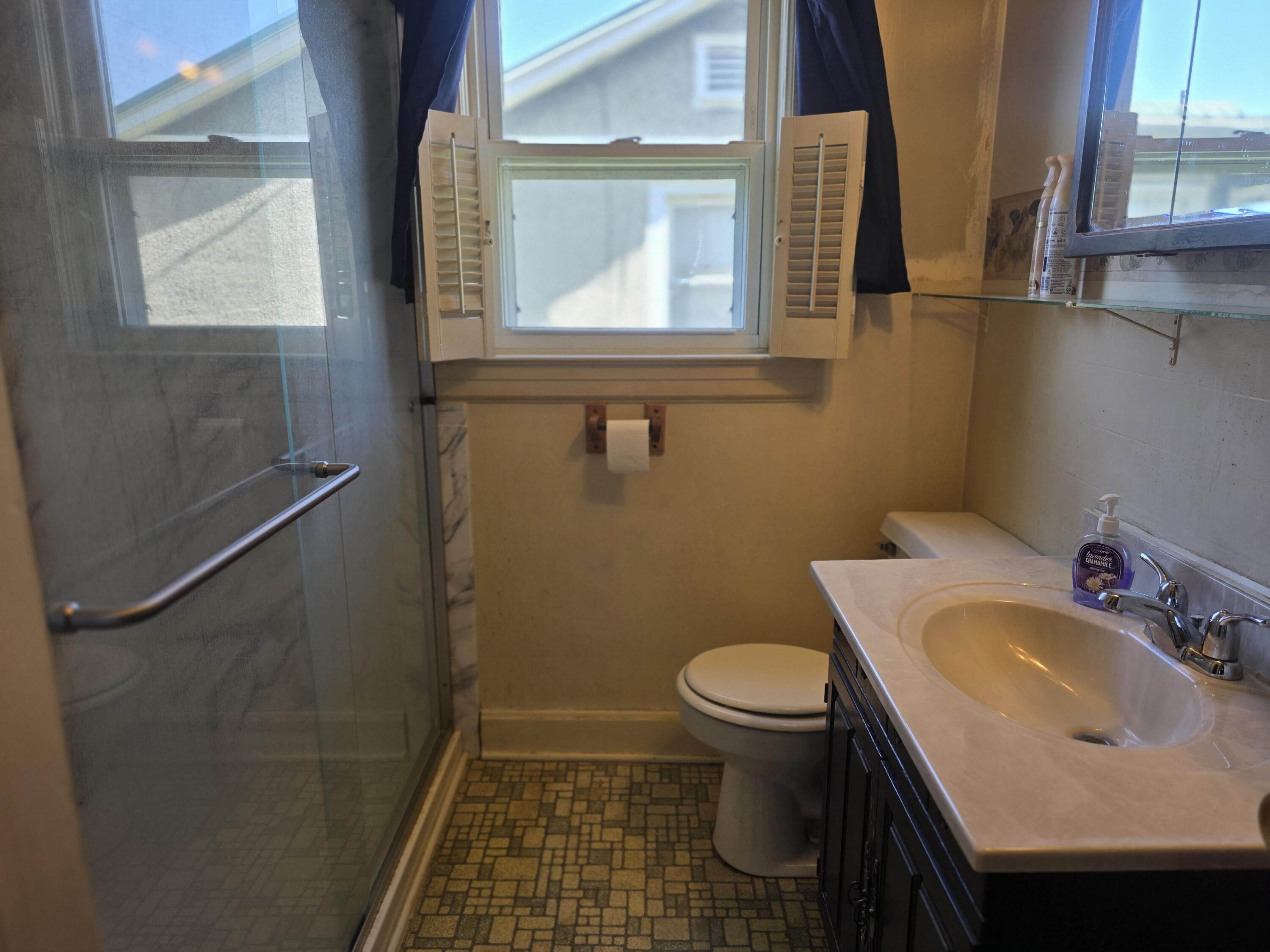 631 E Kline St, Covington, Virginia image 14