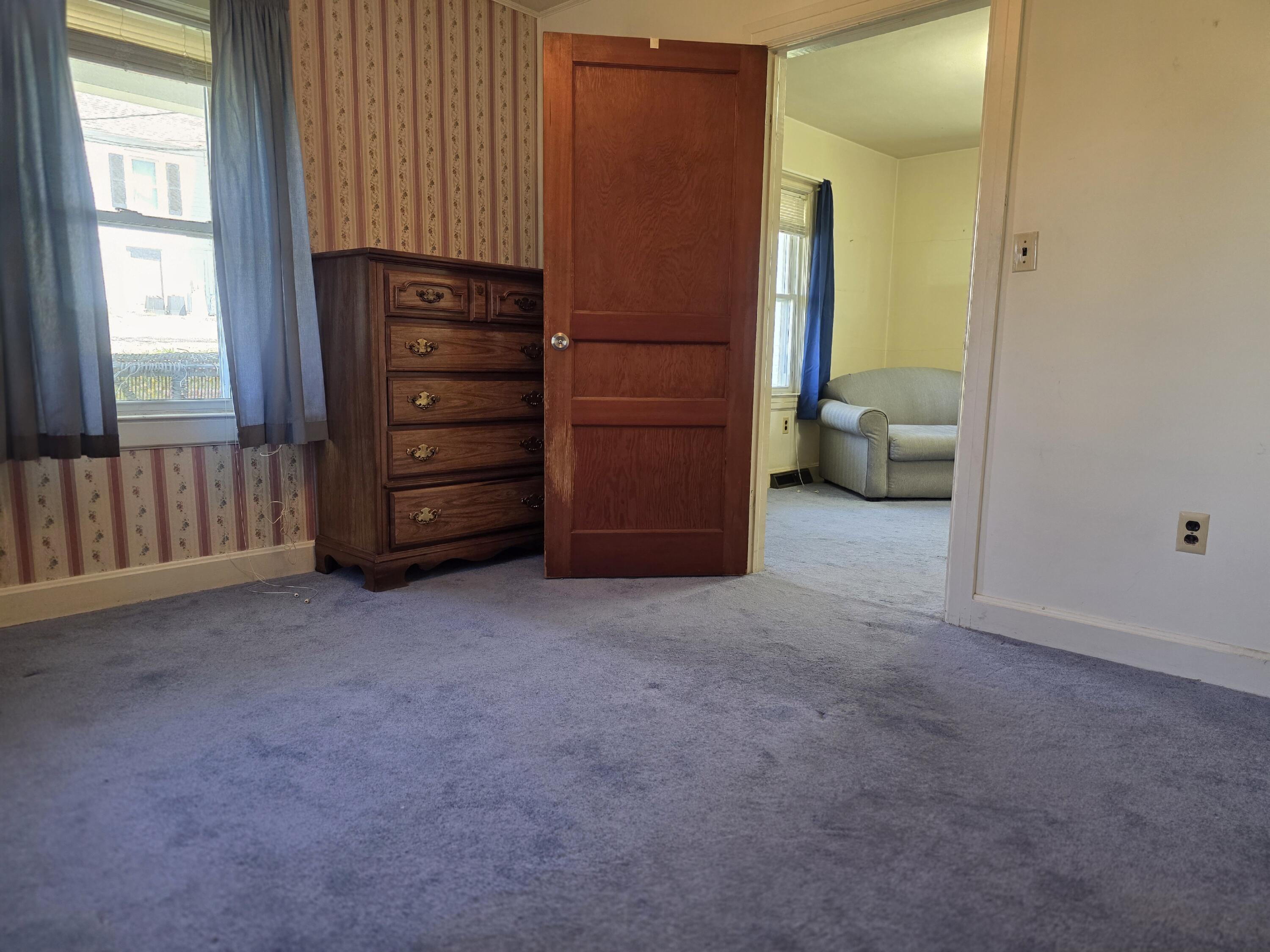 631 E Kline St, Covington, Virginia image 12