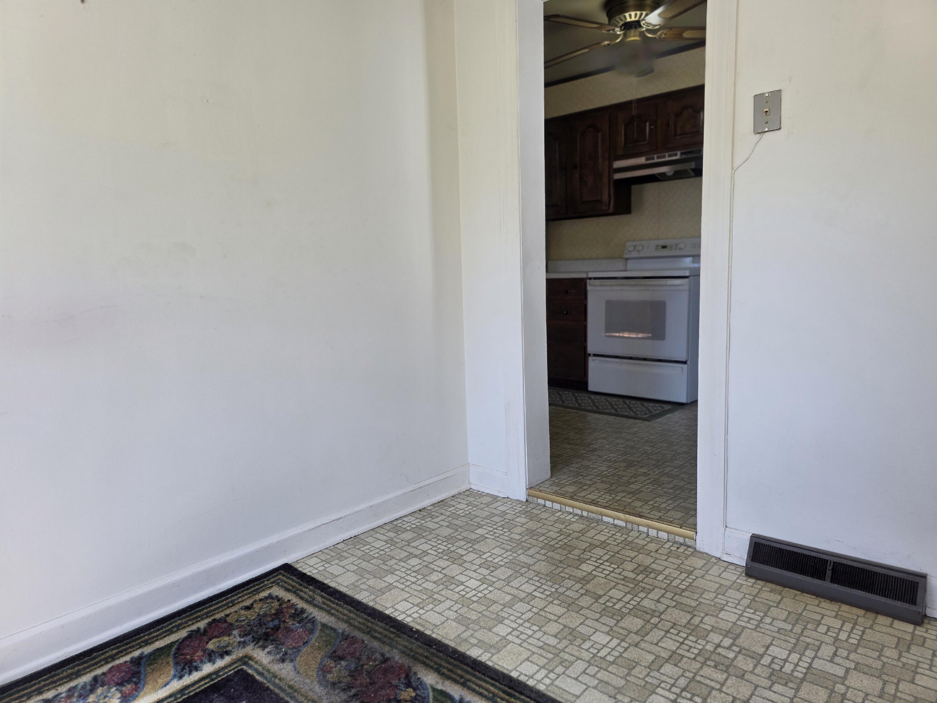 631 E Kline St, Covington, Virginia image 9