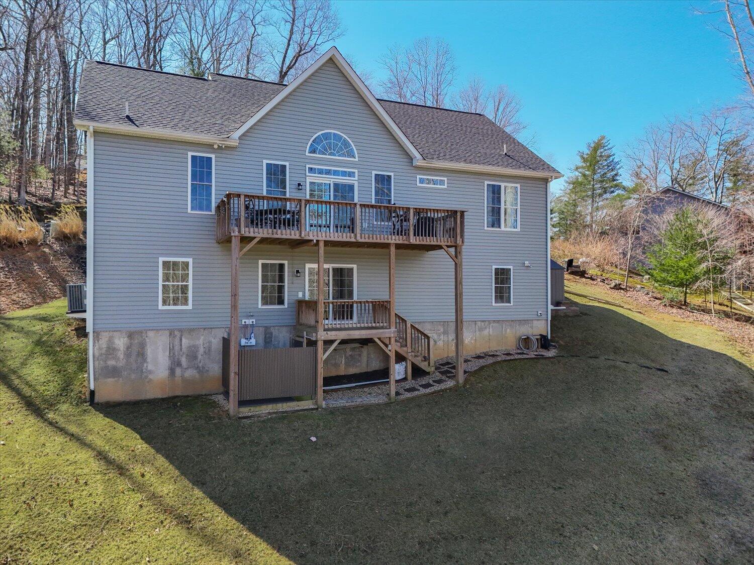 816 Lakeshore Terrace Rd, Hardy, Virginia image 31